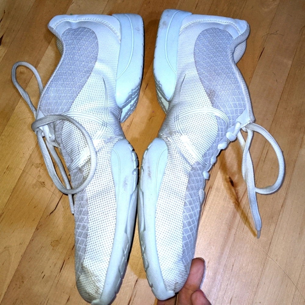 Bloch Troupe Dance Sneakers 11.5